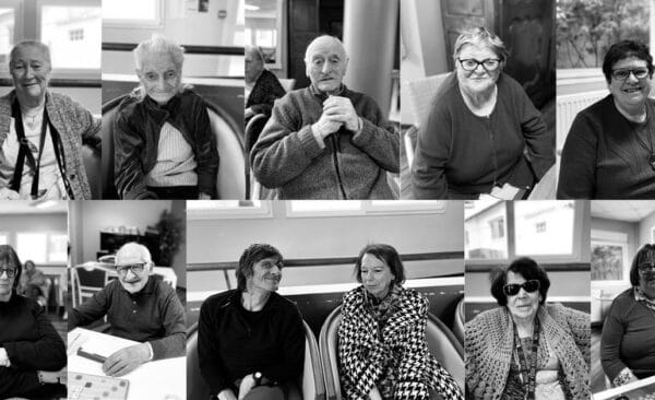 11Séance photo de résidents seniors à La Constance, maison de retraite à Marseille